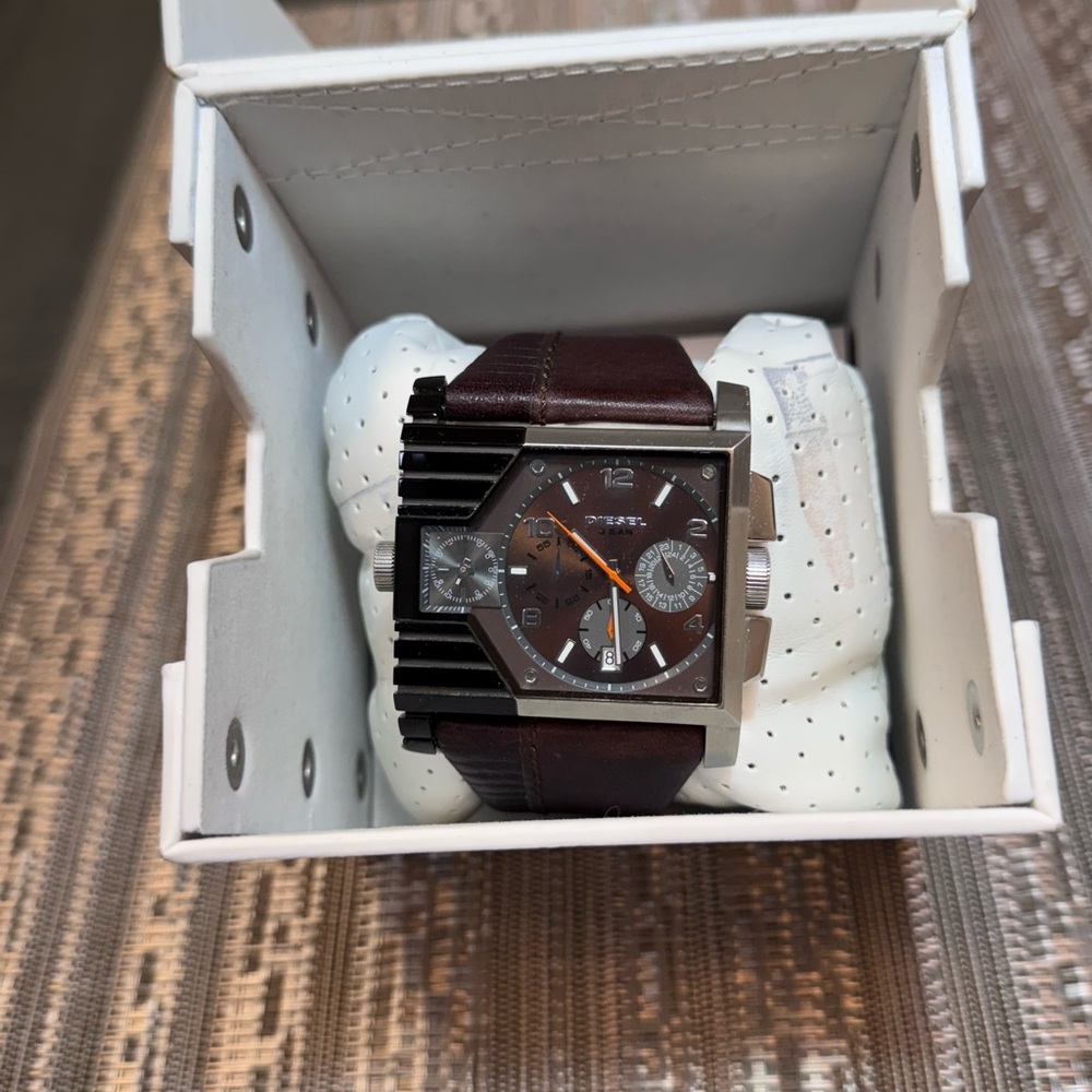 Men's Brown Leather Watch Diésel
